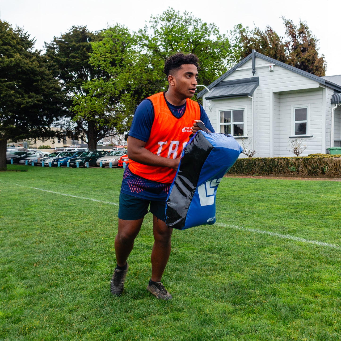 Silver Fern Defence Curved Hit Shield