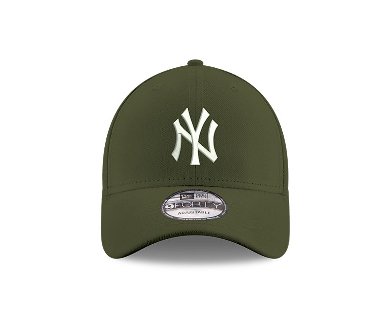 New Era New York Yankees New Olive 9FORTY Cloth Strap - 12293235